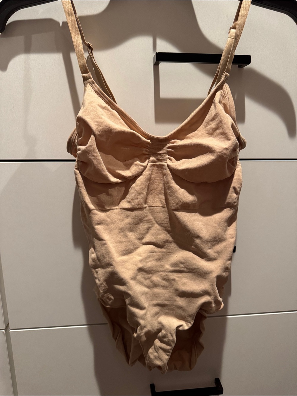 Skims one piece shape-wear